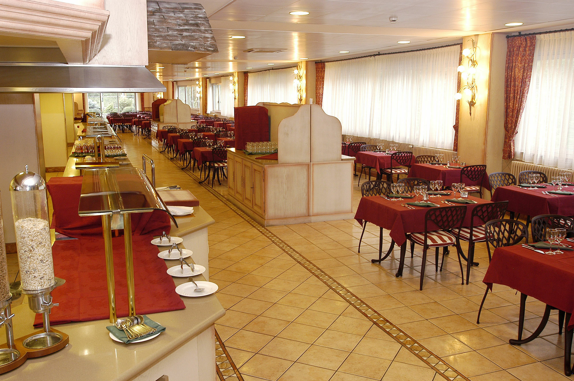 Hotel Tropical Les Escaldes المظهر الخارجي الصورة
